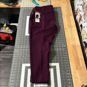 Peter Nygard Skinny Purple Pants with Textured Fabric